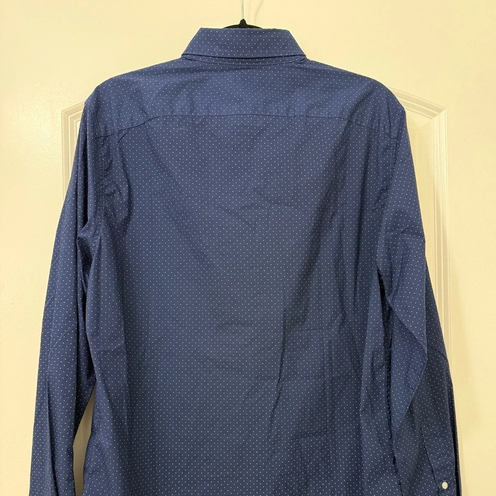 Banana Republic Blue Casual Button Down Shirt